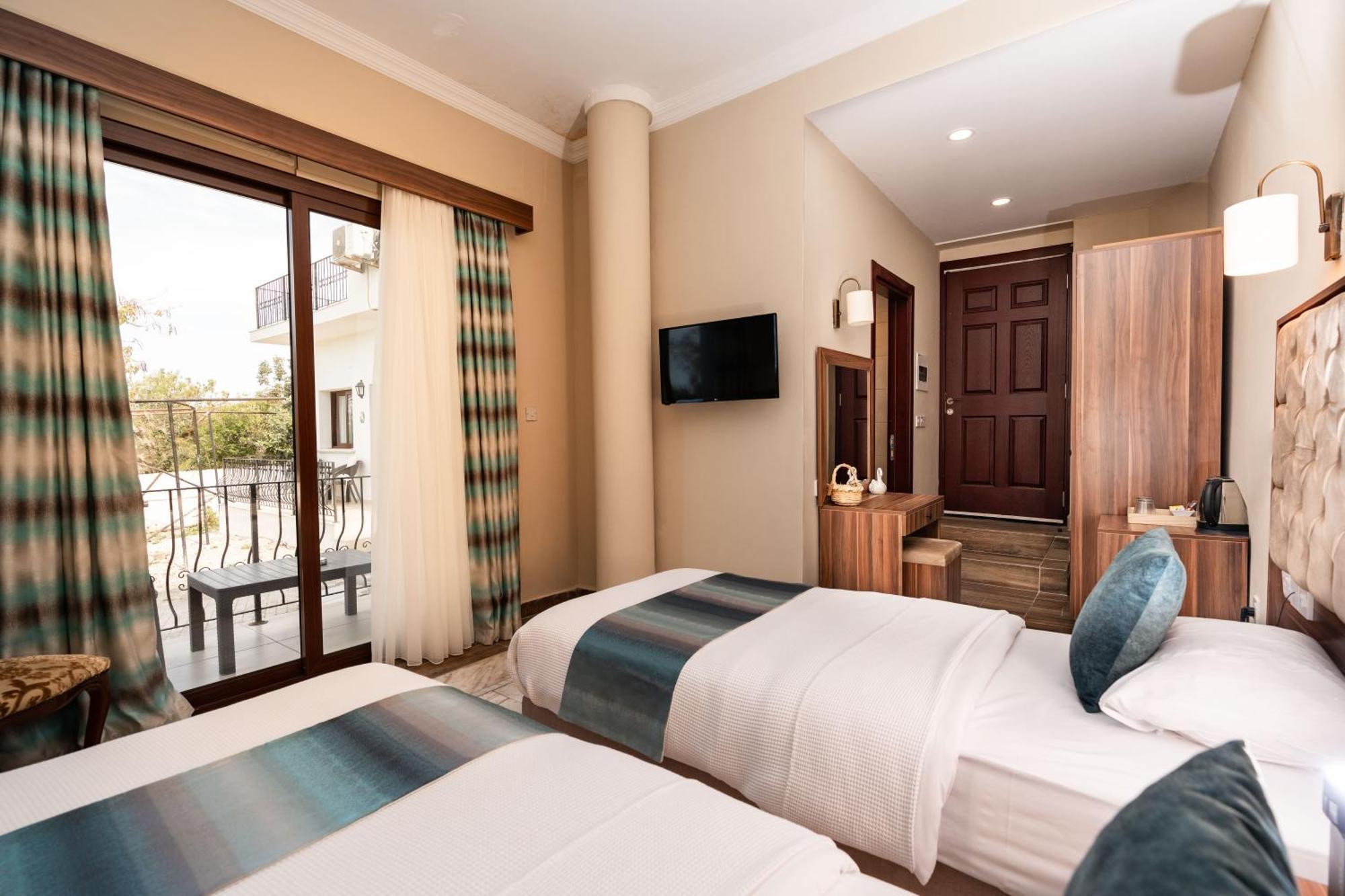 Meryem's Hotel Agios Epiktitos Dış mekan fotoğraf